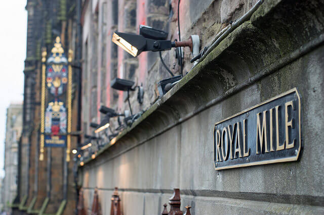 Sign for the Royal Mile. Taken by Dave Warley via Flickr.