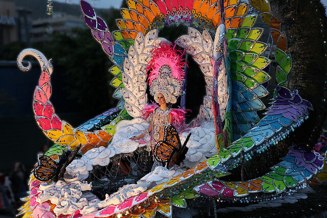 Carnaval at Santa Cruz de Tenerife. Taken by Philippe Teuwen via Flickr.
